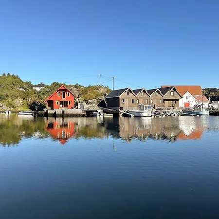 Nesjaholmen By Interhome Hébergement de vacances