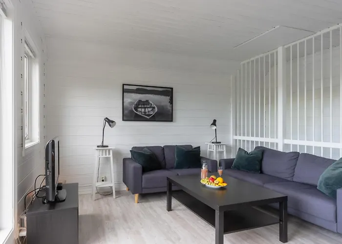 Nesjaholmen By Interhome Kalavag